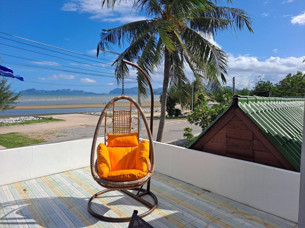 The Beach Boutique Resort Ban Pak Nam Pran Exterior foto