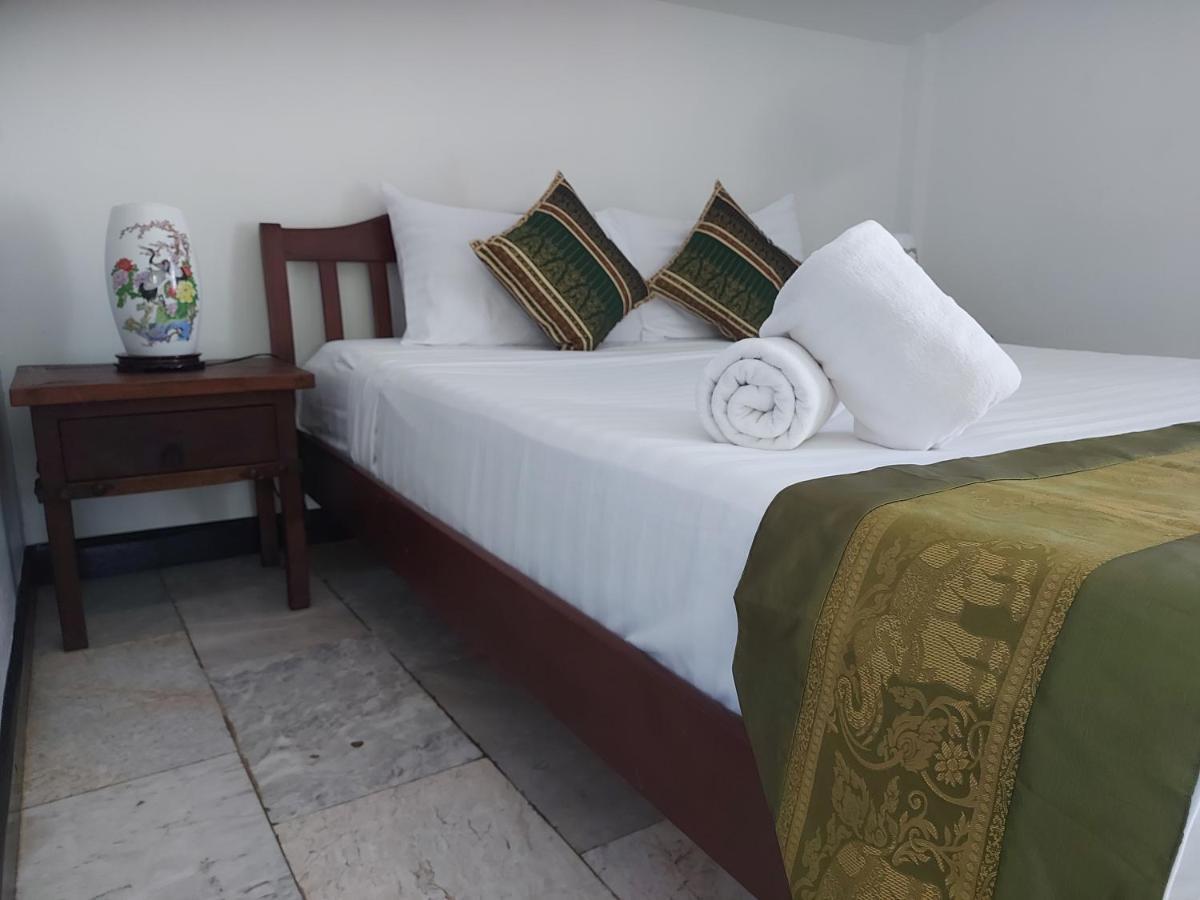 The Beach Boutique Resort Ban Pak Nam Pran Exterior foto